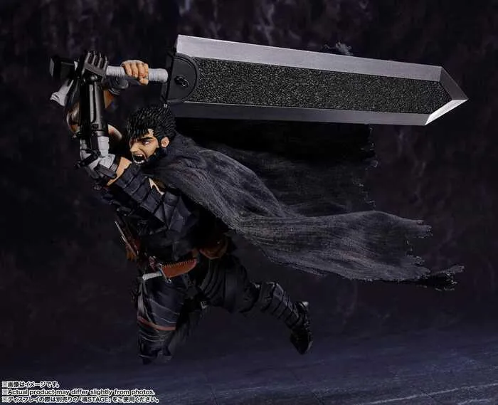 BERSERK - Guts Berserker Armor S.H. Figuarts Action Figure