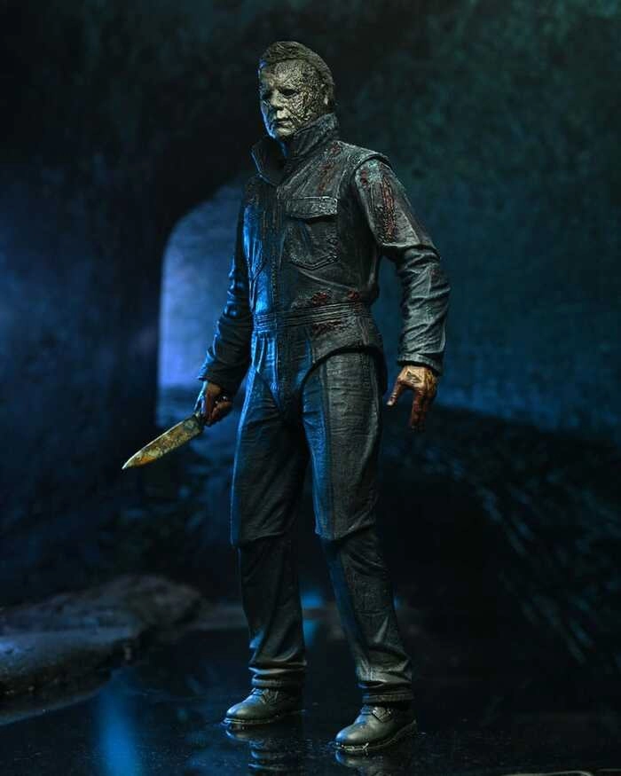 HALLOWEEN - Ends 2022 - Michael Myers Ultimate Action Figure
