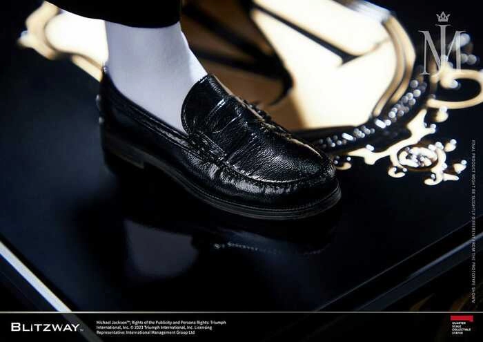 MICHAEL JACKSON - Michael Jackson 1/4 Superb Scale Statue