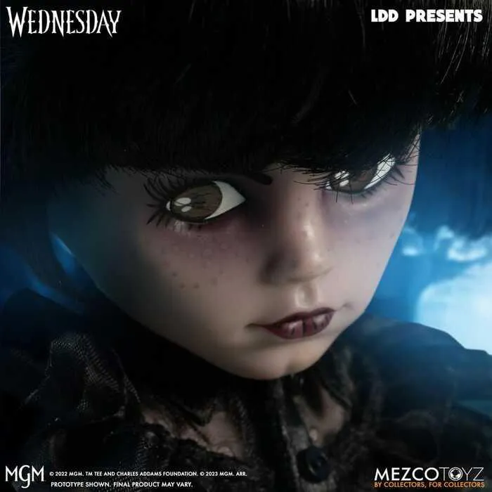 ADDAMS FAMILY - Dancing Wednesday Living Dead Dolls