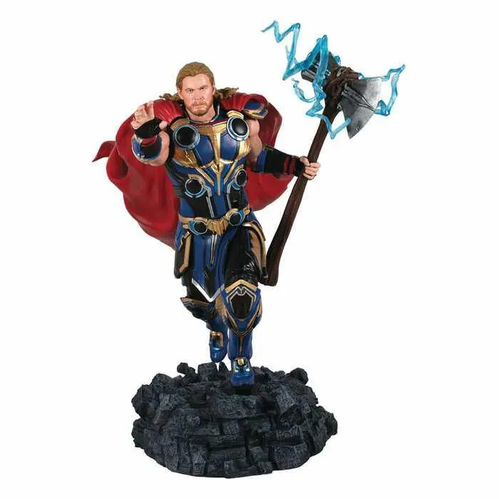 MARVEL - Thor Love & Thunder - Marvel Gallery - Thor Deluxe Pvc Figure