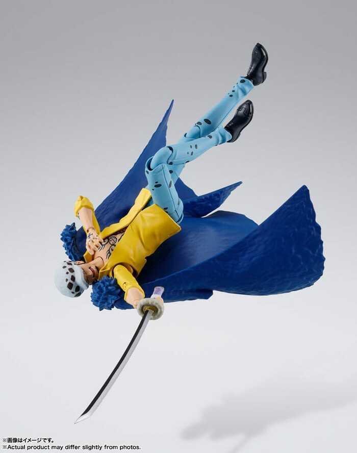 ONE PIECE - The Raid on Onigashima - Trafalgar Law S.H. Figuarts Action Figure