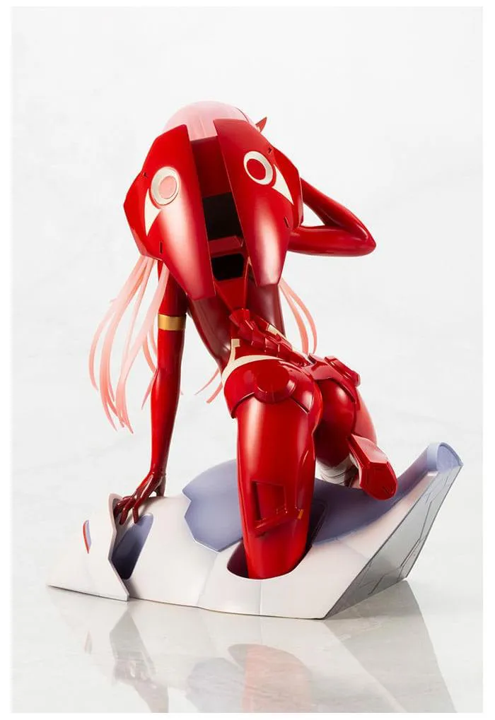 DARLING IN THE FRANXX - Zero Two 1/7 Pvc Figure