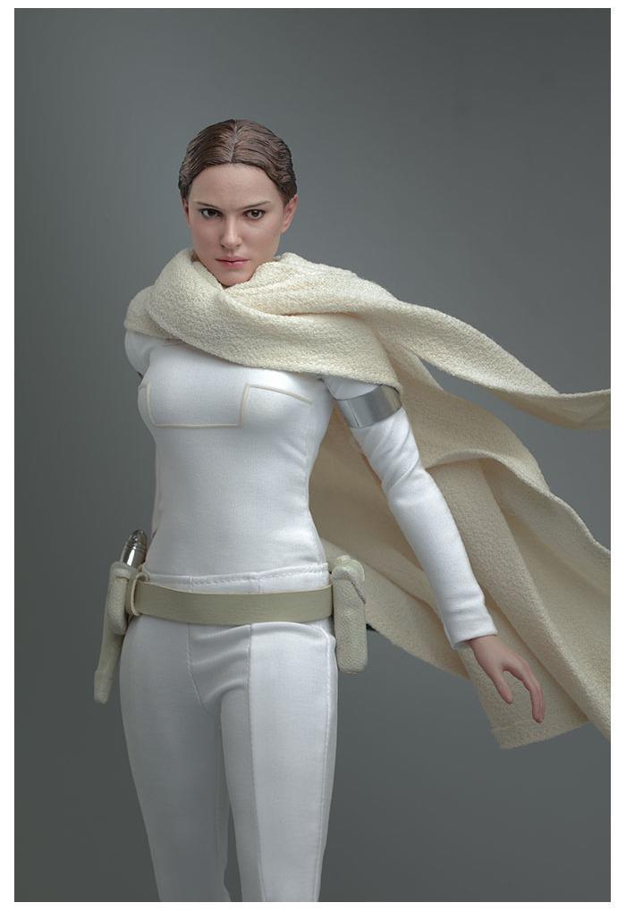 STAR WARS - Episode II - Padme Amidala 1/6 Action Figure 12" MMS678