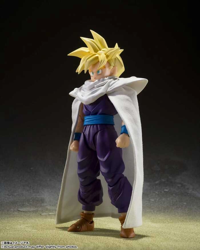 DRAGON BALL Z - Super Saiyan Son Gohan - The Warrior Who Surpassed Goku S.H. Figuarts Action Figure