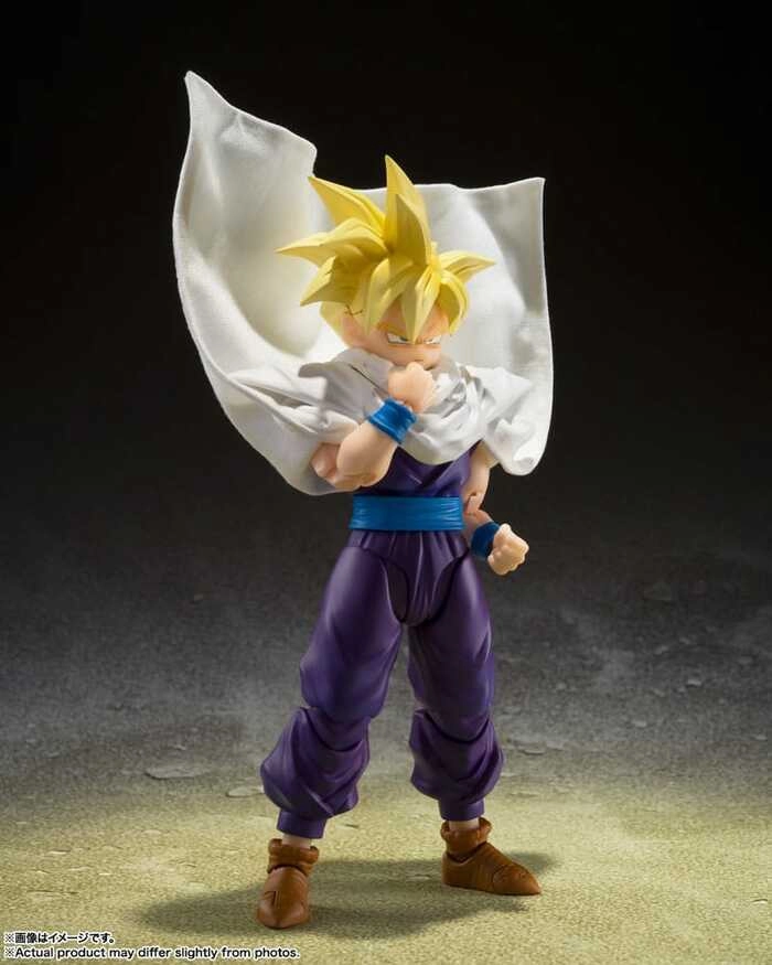 DRAGON BALL Z - Super Saiyan Son Gohan - The Warrior Who Surpassed Goku S.H. Figuarts Action Figure