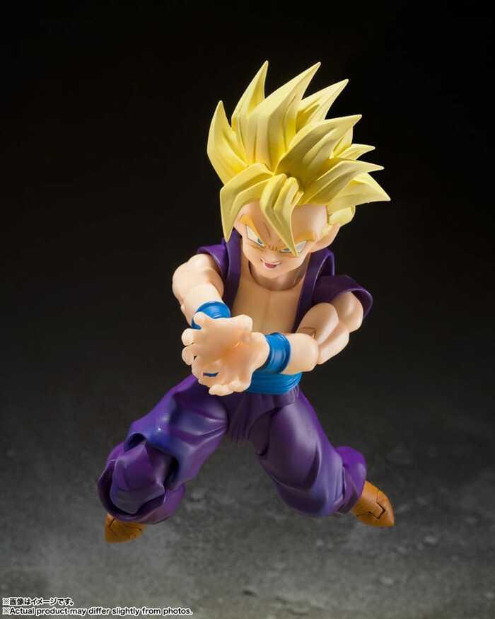 DRAGON BALL Z - Super Saiyan Son Gohan - The Warrior Who Surpassed Goku S.H. Figuarts Action Figure