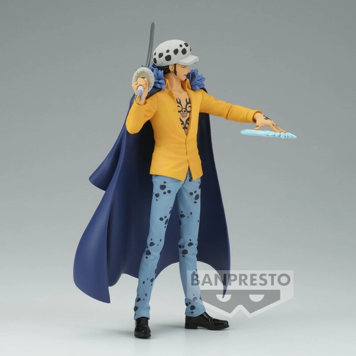 ONE PIECE - The Grandline Men Extra Trafalgar Law Pvc Figure
