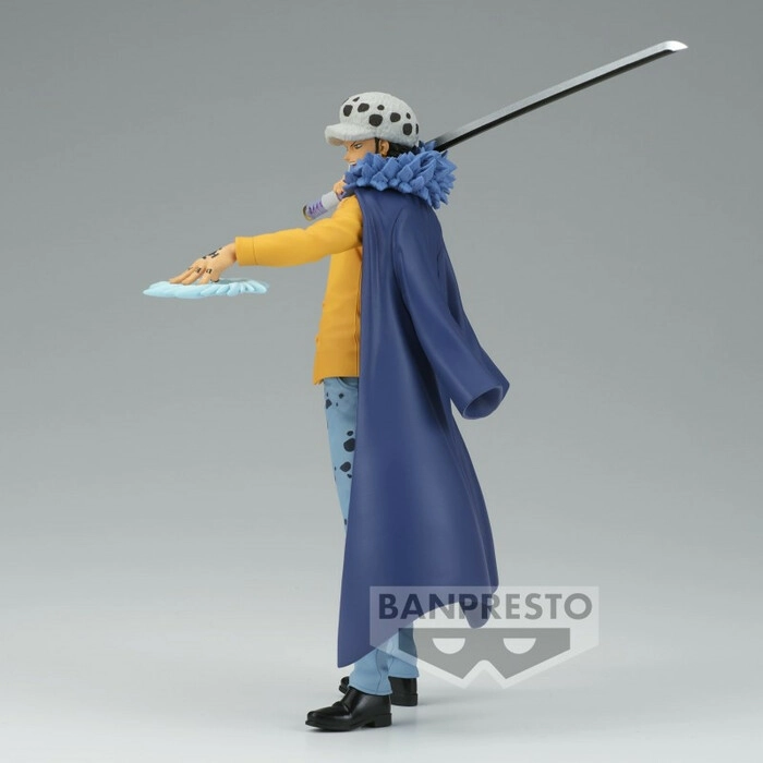 ONE PIECE - The Grandline Men Extra Trafalgar Law Pvc Figure