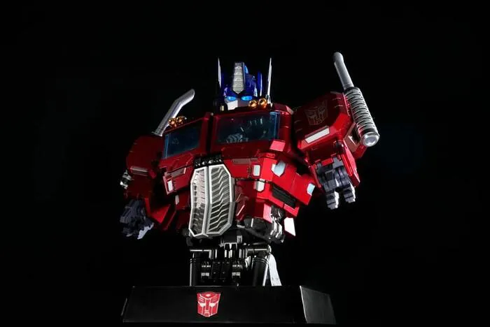 TRANSFORMERS - Optimus Prime Mechanic Bust