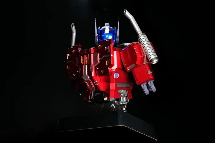 TRANSFORMERS - Optimus Prime Mechanic Bust