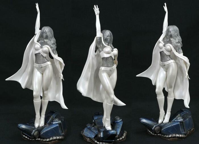 MARVEL - Comic Gallery - Emma Frost Pvc Figure