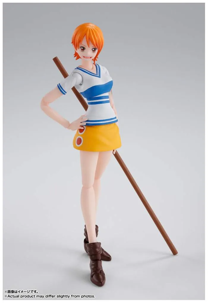 ONE PIECE - Romance Dawn - Nami S.H. Figuarts Action Figure - Damaged Box