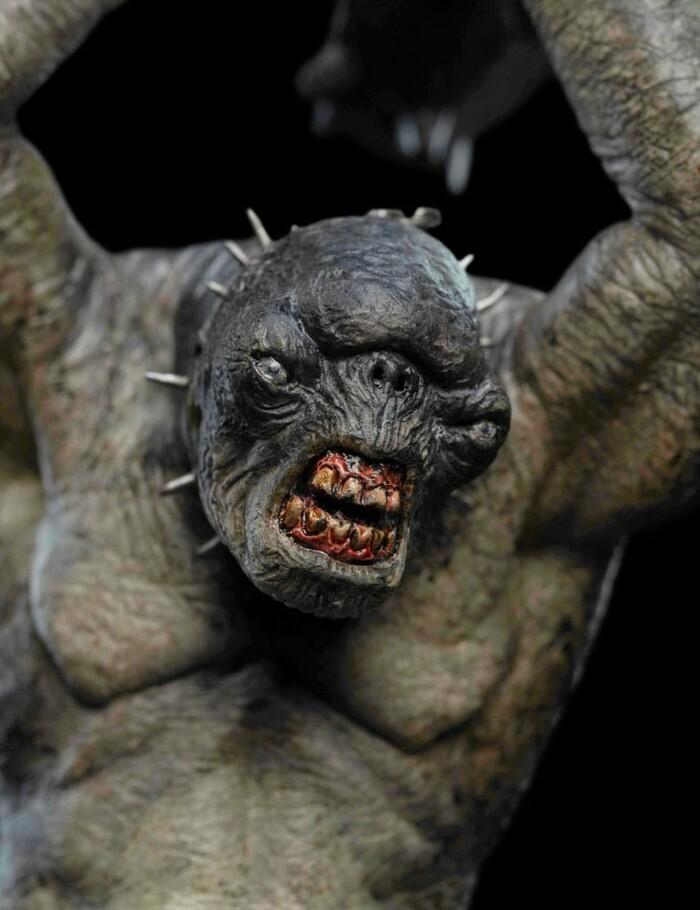 LORD OF THE RINGS - Cave Troll Mini Polystone Statue