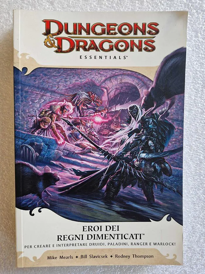 DUNGEONS & DRAGONS - Essentials - Eroi dei Regni Dimenticati - Italiano
