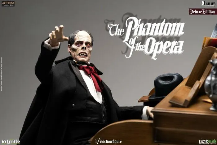 UNIVERSAL MONSTERS - Lon Chaney As The Phantom Of The Opera Deluxe Ver. 1/6 Action Figure 12"