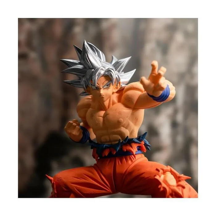DRAGON BALL - Super - Blood of Saiyans Special XX Son Goku Ultra Instinct Pvc Figure - Damaged Box
