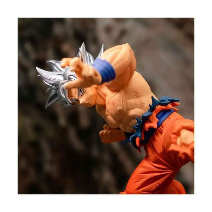 DRAGON BALL - Super - Blood of Saiyans Special XX Son Goku Ultra Instinct Pvc Figure - Damaged Box