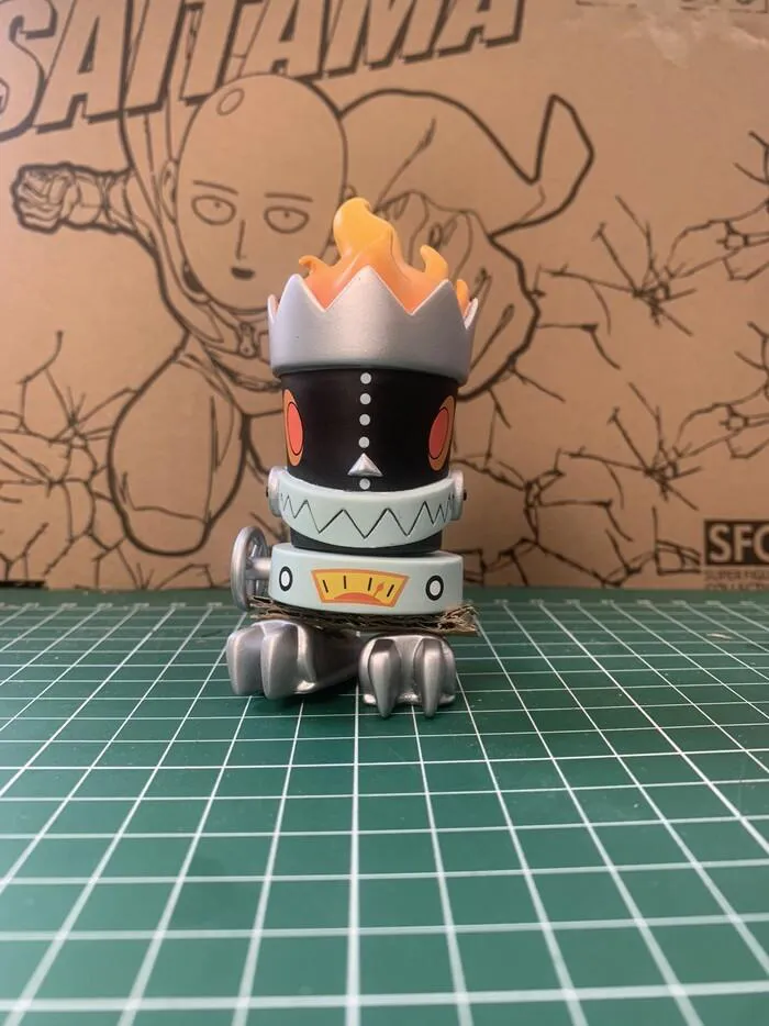 SERV-O-MATICS - Brandt Peters x MINDstyle - Serv-O-Matics Vinyl Figure