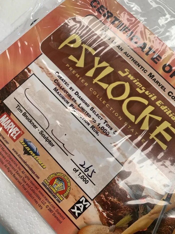 MARVEL - Psylocke Swimsuit Edition Premier Collection Polystone Statue