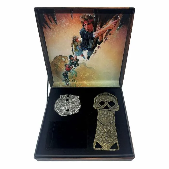 THE GOONIES - Treasure Set Limited Edition Replica