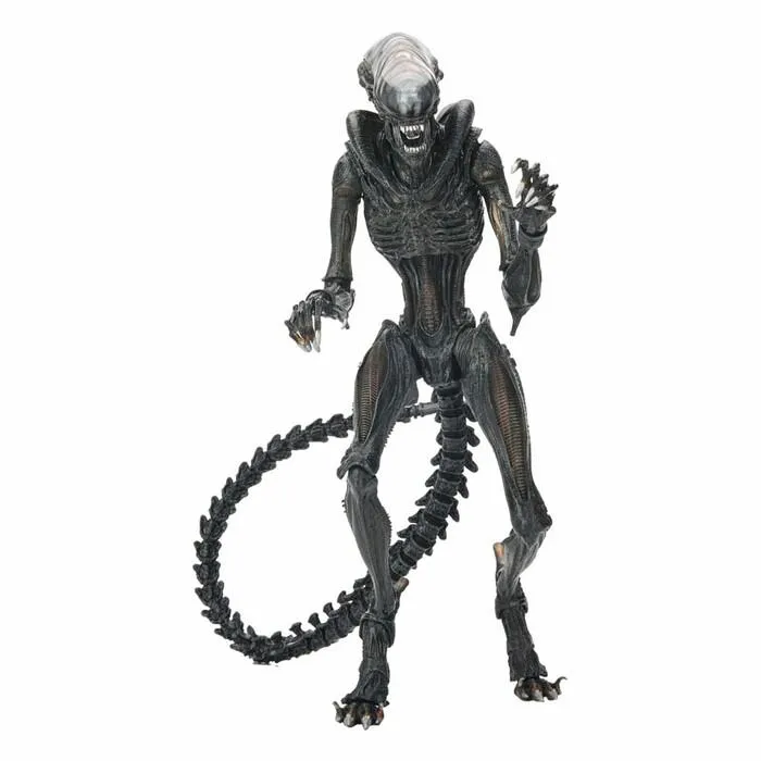 ALIEN - Romulus - Scorched Xenomorph Ultimate Action Figure