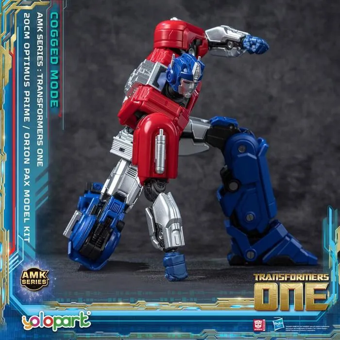 TRANSFORMERS - 8 AMK Series - Orion Pax Cogged Model Kit