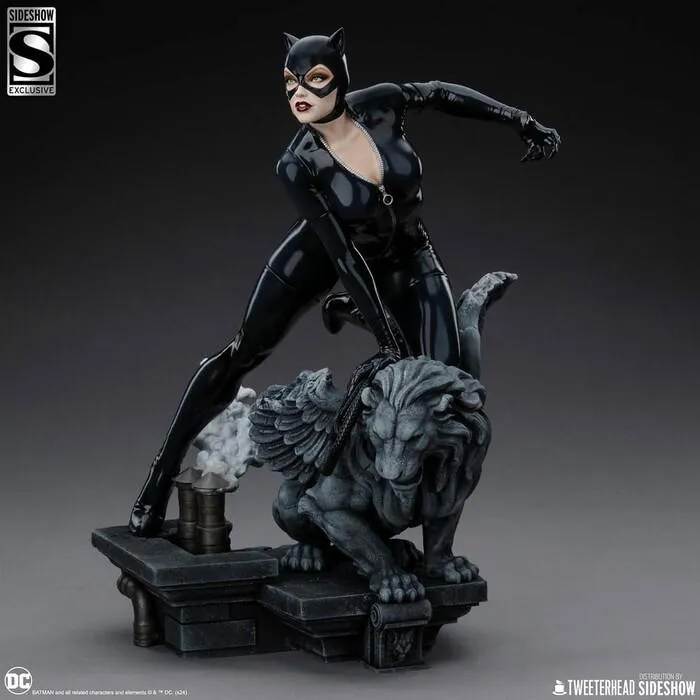 DC COMICS - Catwoman 1/4 Maquette Statue
