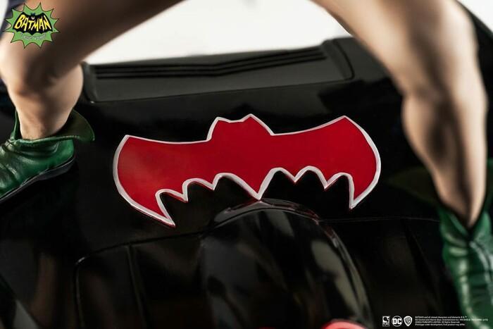 DC COMICS - Batman & Robin 1966 1/8 Pvc Figure Diorama