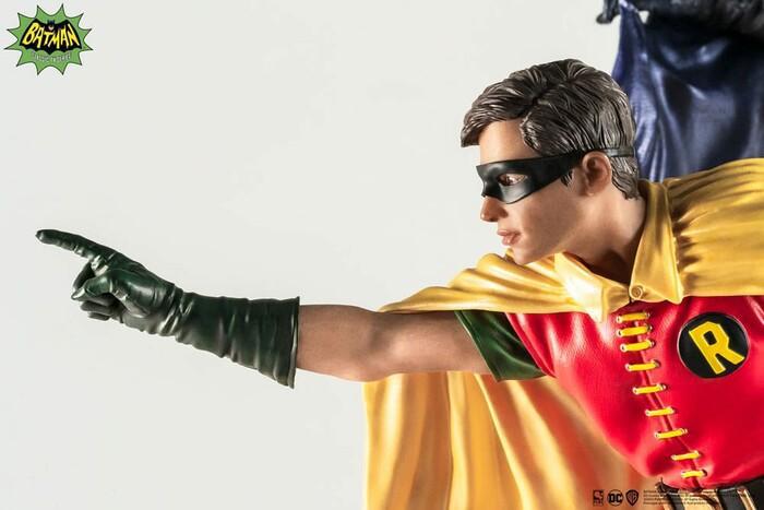 DC COMICS - Batman & Robin 1966 1/8 Pvc Figure Diorama