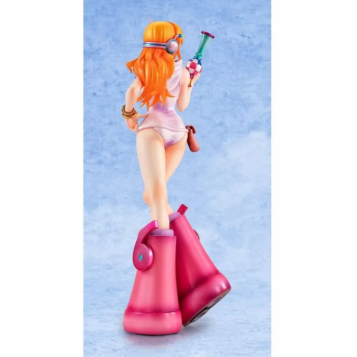 ONE PIECE - Nami Evolutionary History 1/8 Pvc Figure P.O.P.