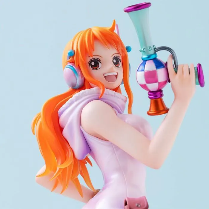 ONE PIECE - Nami Evolutionary History 1/8 Pvc Figure P.O.P.