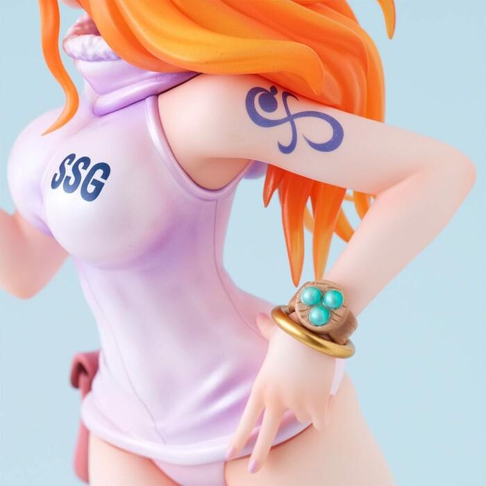 ONE PIECE - Nami Evolutionary History 1/8 Pvc Figure P.O.P.