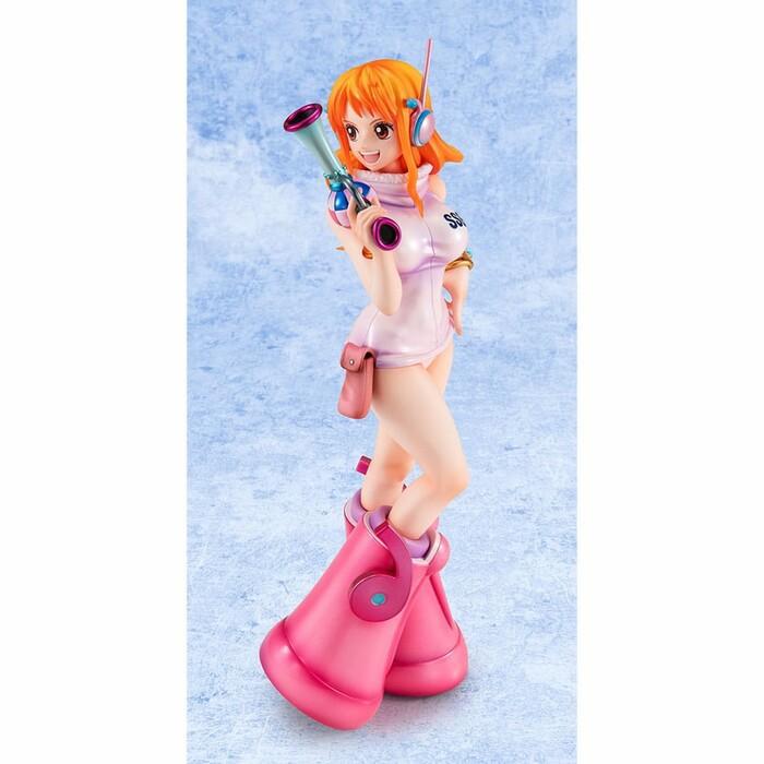 ONE PIECE - Nami Evolutionary History 1/8 Pvc Figure P.O.P.