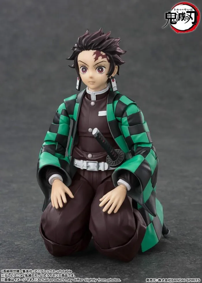 DEMON SLAYER - KIMETSU NO YAIBA - Tanjiro Kamado S.H. Figuarts Action Figure