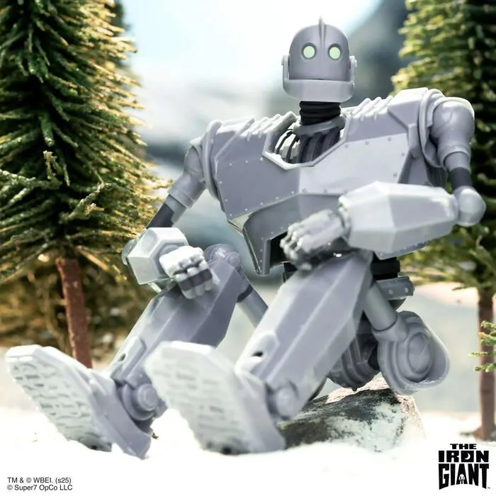 THE IRON GIANT - Iron Giant Deluxe Action Figure