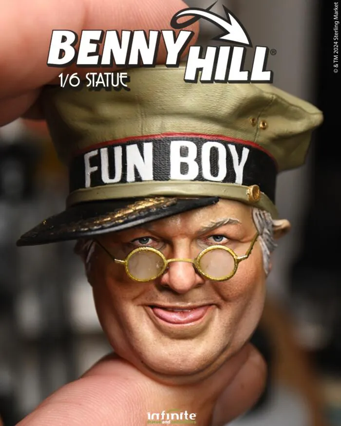 BENNY HILL - Fred Scuttle 1/6 Polystone Statue