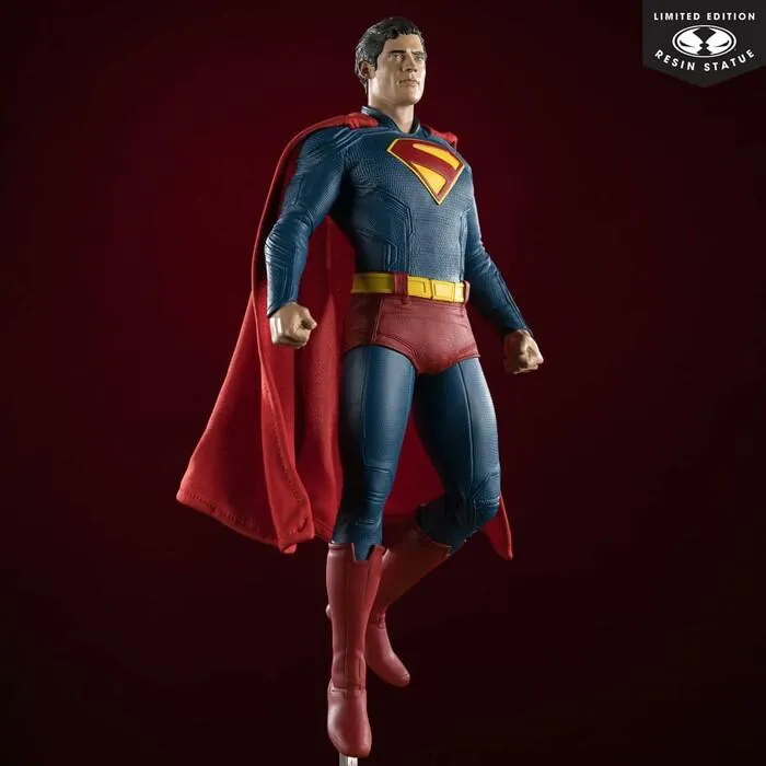 SUPERMAN 2025 - Superman 1/6 Polystone Statue
