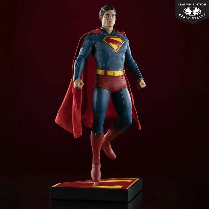 SUPERMAN 2025 - Superman 1/6 Polystone Statue