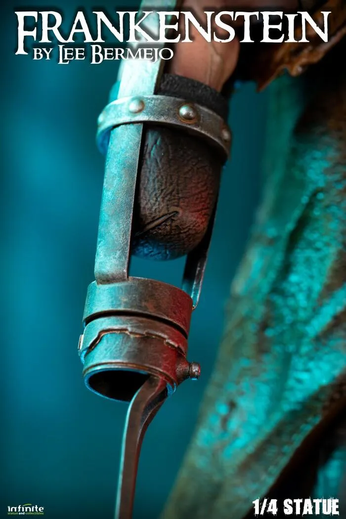 UNIVERSAL MONSTERS - Frankenstein by Lee Bermejo 1/4 Polystone Statue