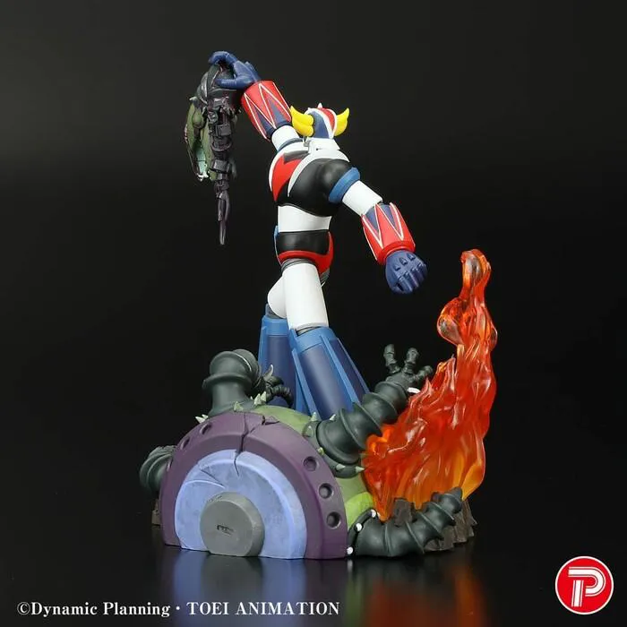 GOLDRAKE - Grendizer - Scene Selection 01 Grendizer a cry of Victory Diorama