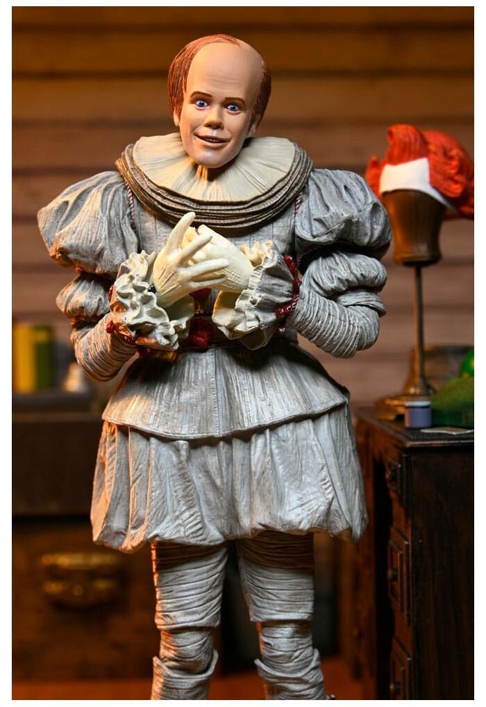 IT - Welcome To Derry - Bob Gray As Pennywise Ultimate Action Figure