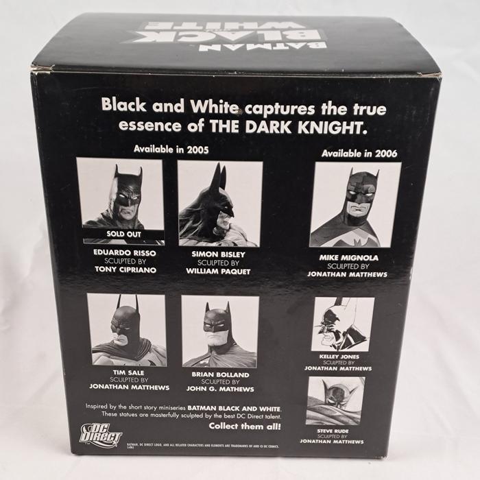 BATMAN - Black & White Batman by Joe Kubert Resin Statue