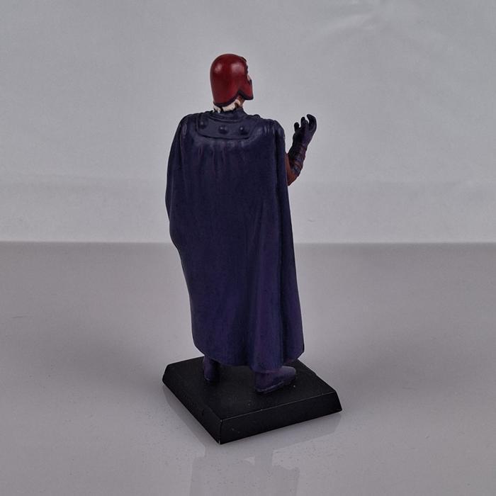 MARVEL - Heroes Figurine Collection - Magneto Figure