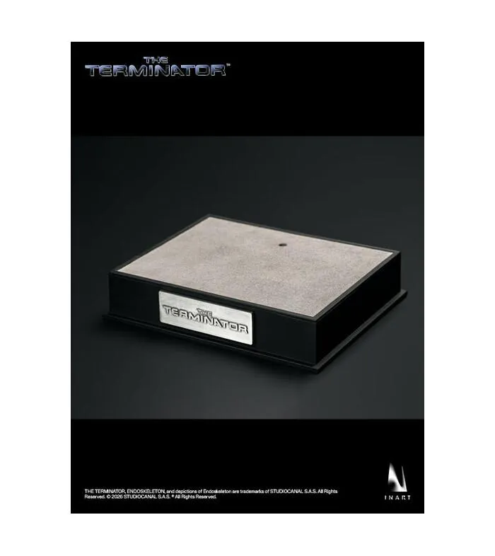 TERMINATOR - T-800 1/6 Action Figure 12" INART