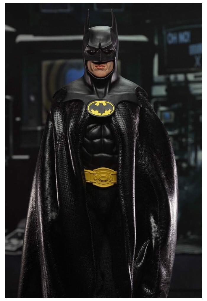 BATMAN - Batman Returns 1992 - Batman Clothed Action Figure