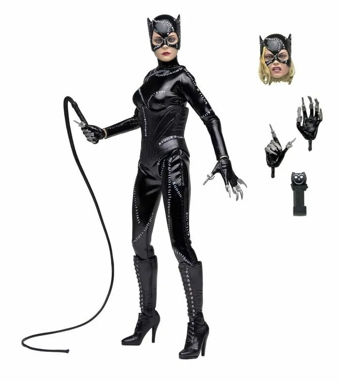 BATMAN - Batman Returns 1992 - Catwoman Clothed Action Figure
