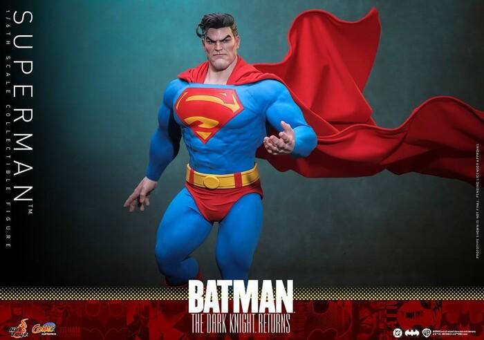 BATMAN - The Dark Knight Returns Comic - Superman 1/6 Action Figure 12" CMS032
