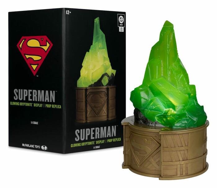 DC COMICS - Superman - Kryptonite Display Gold Label 1/1 Replica